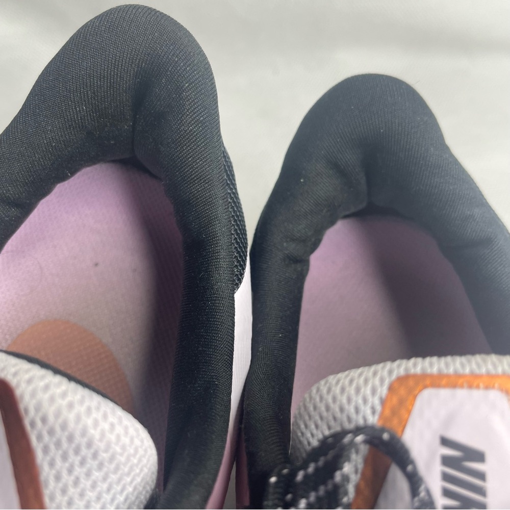 Nike Zoom Winflo 7 Running Shoes Womens Size US 8 EUR 39 Light Violet CJ0302-501 - Picture 13 of 14